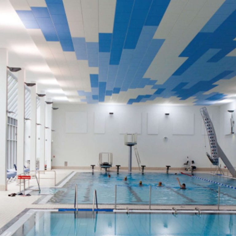 Hallenbad Neu-Isenburg - mit Beleuchtung